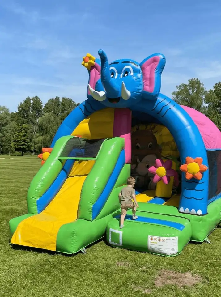 Elephant Multifun — structure gonflable en location
